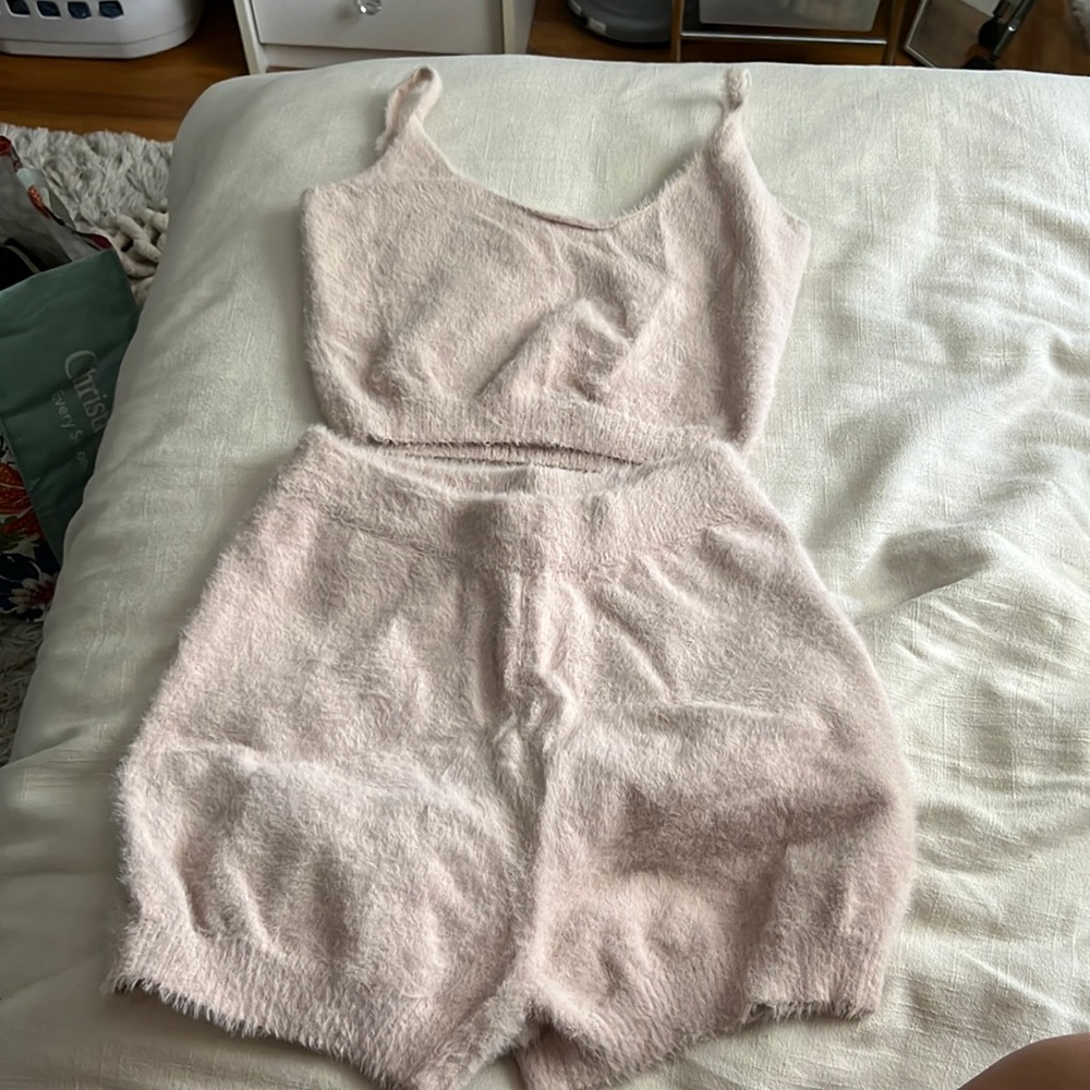 COPY - COPY - Two piece baby pink set